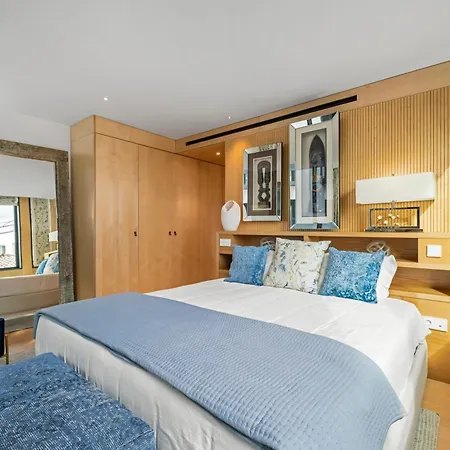 Rooftop Jacuzzi Penthouse At Savoy Insular Appartement *