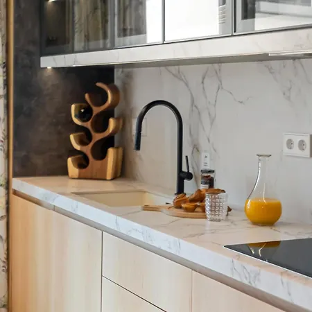 Apartament Jacuzzi, Terrace & Infinity Pool At Savoy Insular