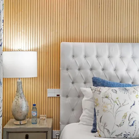 Rooftop Jacuzzi Penthouse At Savoy Insular * Funchal (Madeira)