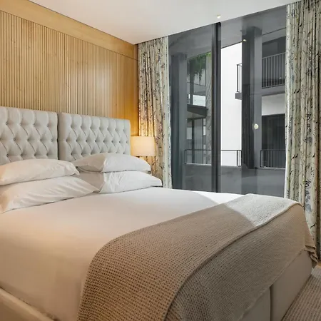 Luxury Rooftop Jacuzzi Penthouse At Savoy Insular Διαμέρισμα *