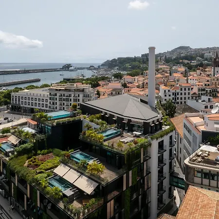 Luxury Rooftop Jacuzzi Penthouse At Savoy Insular Apartment Funchal (Madeira)