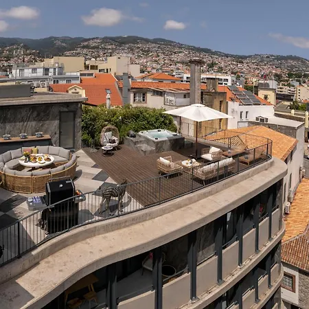 Luxury Rooftop Jacuzzi Penthouse At Savoy Insular *