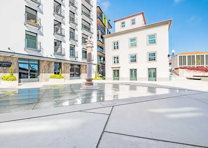 Rooftop Jacuzzi Penthouse At Savoy Insular 公寓