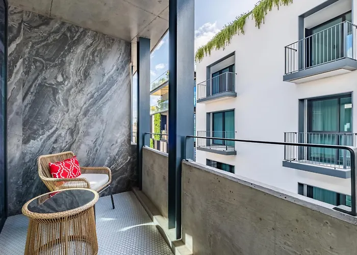 Rooftop Jacuzzi Penthouse At Savoy Insular 公寓 丰沙尔