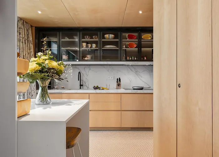 Rooftop Jacuzzi Penthouse At Savoy Insular 公寓 *