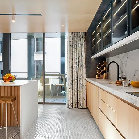 Διαμέρισμα Rooftop Jacuzzi Penthouse At Savoy Insular